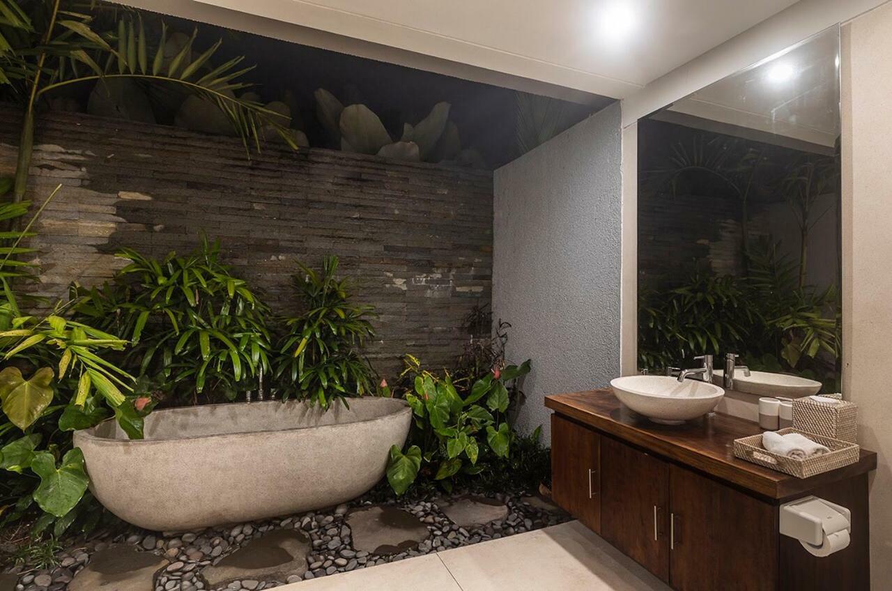 Villa Sunari Ubud Luaran gambar
