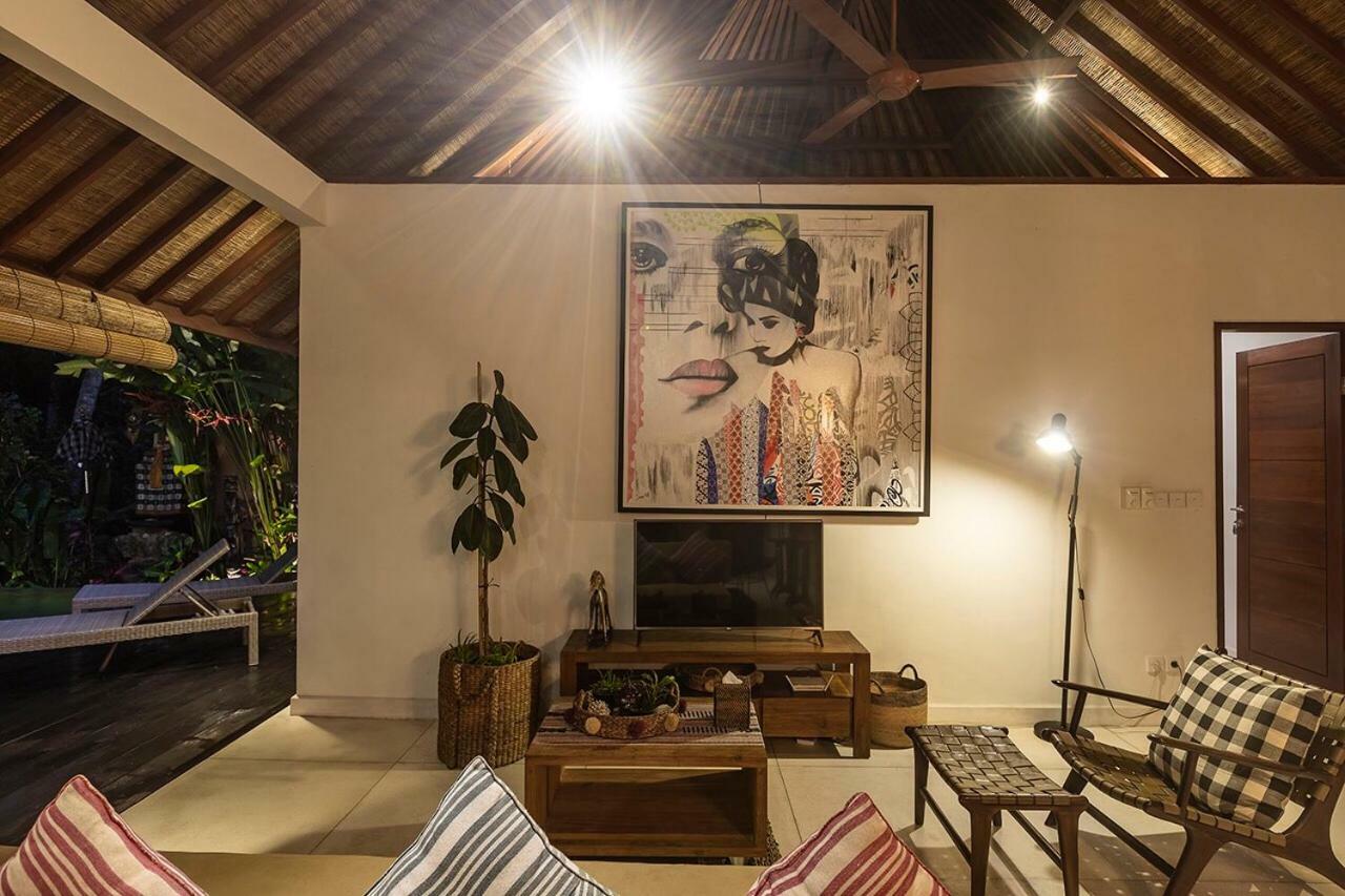 Villa Sunari Ubud Luaran gambar